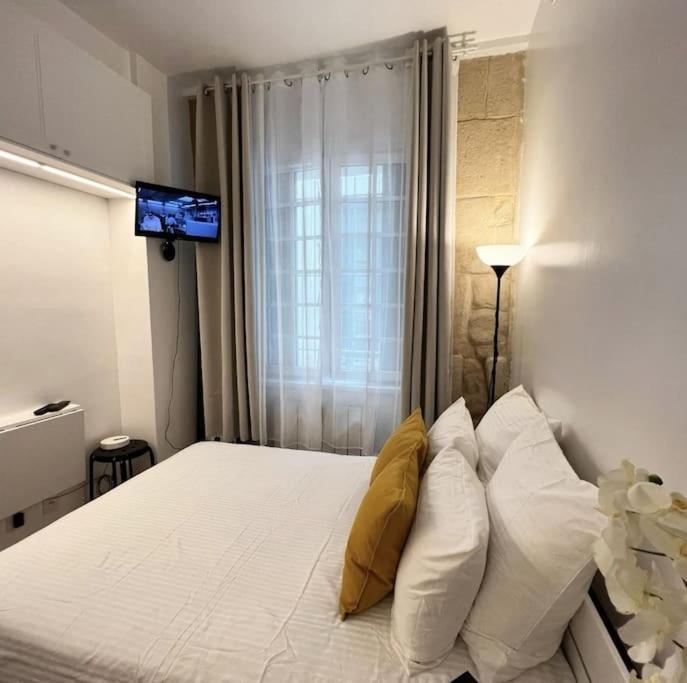 Cozy Studio In Saint Germain Des Pres Paris Luaran gambar